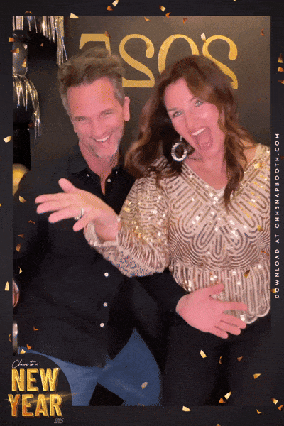 Lafayette holiday photo booth image 261