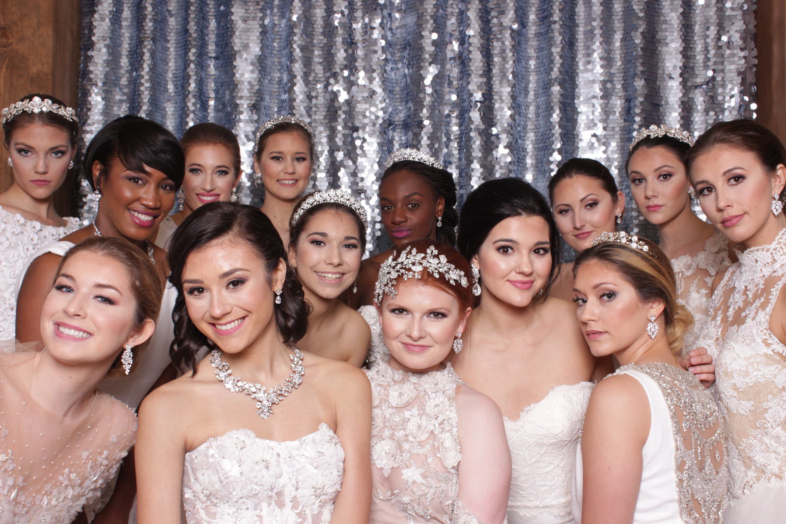 5 Reasons to Attend a Bridal Show | Lafayette Photo Booth | Ohh Snap